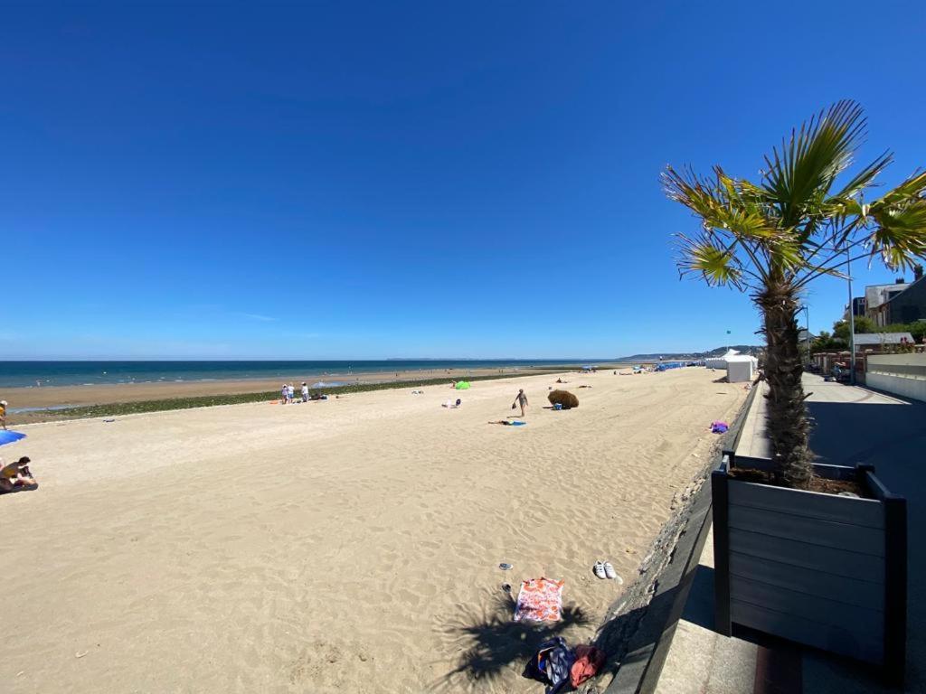 Les Pins Penches Apartment Villers-sur-Mer Exterior photo